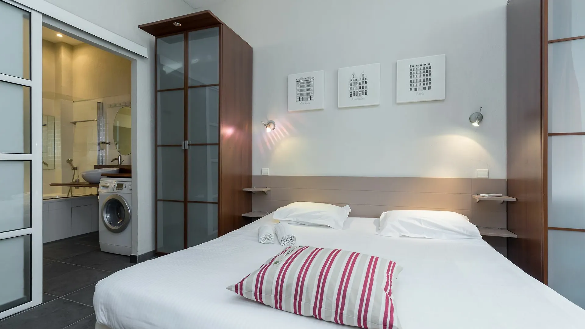 Meynadier Port Apartment Cannes France